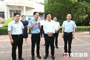 纳斯：恩比德预计可出战明日背靠背对阵掘金的比赛